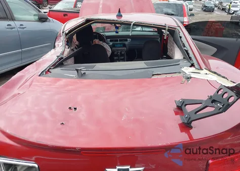 2014 Chevrolet Camaro 2Ls z USA, uszkodzony, nr VIN 2G1FA1E36E9176167